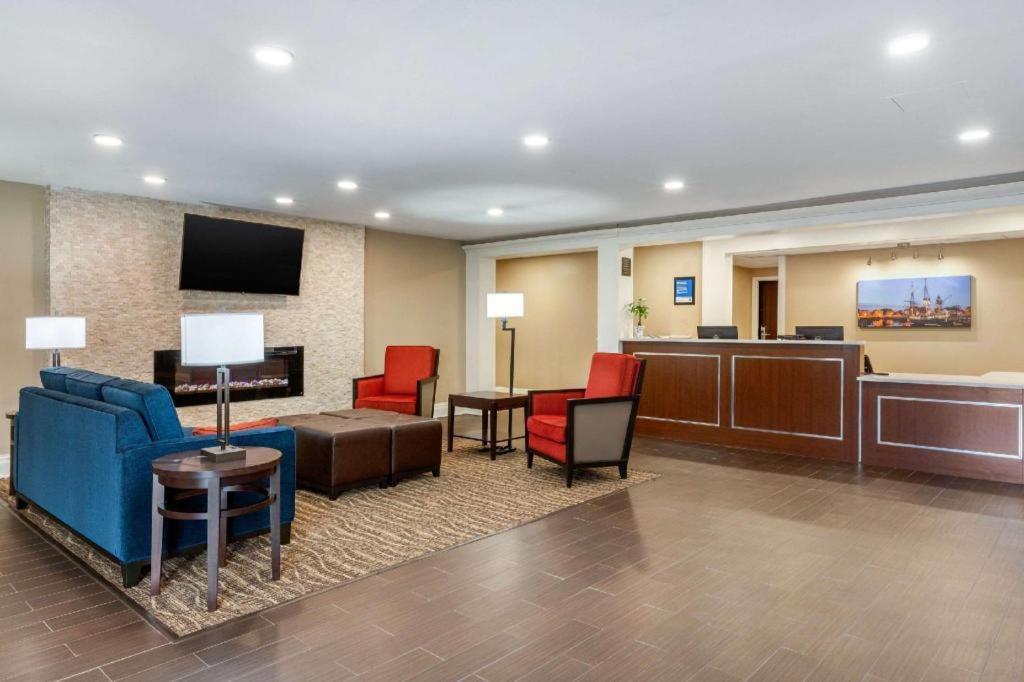 Comfort Inn Danvers - Boston North Shore Экстерьер фото